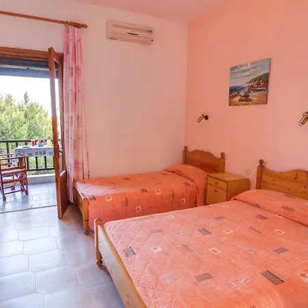 Apartment Avra *