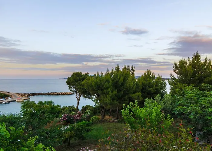 Avra Апартаменты Agios Georgios (Thessaly)